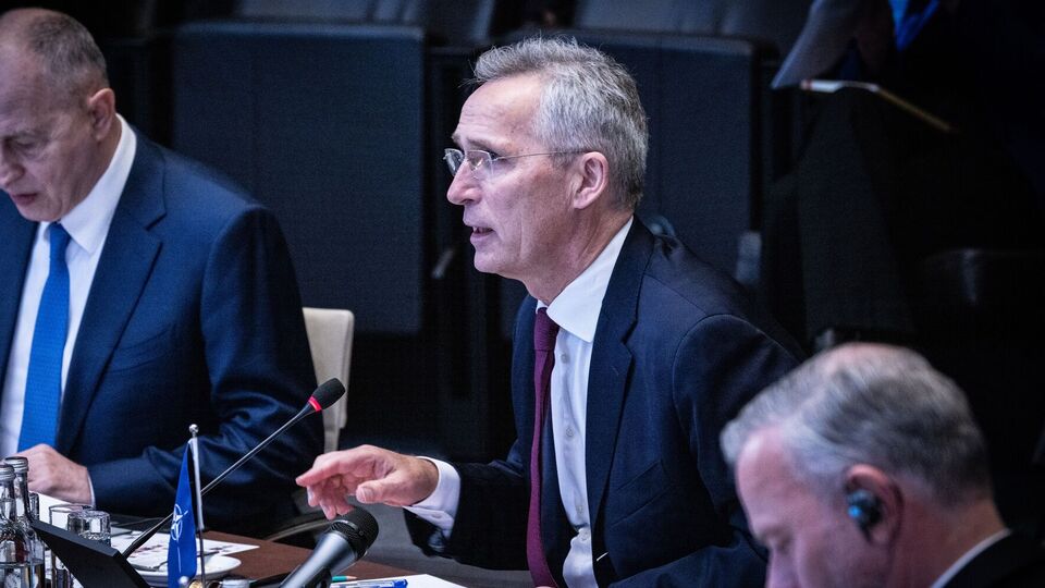 Країни НАТО мають право підтримувати Україну, але це не робить союзників стороною конфлікту, зазначив Столтенберг