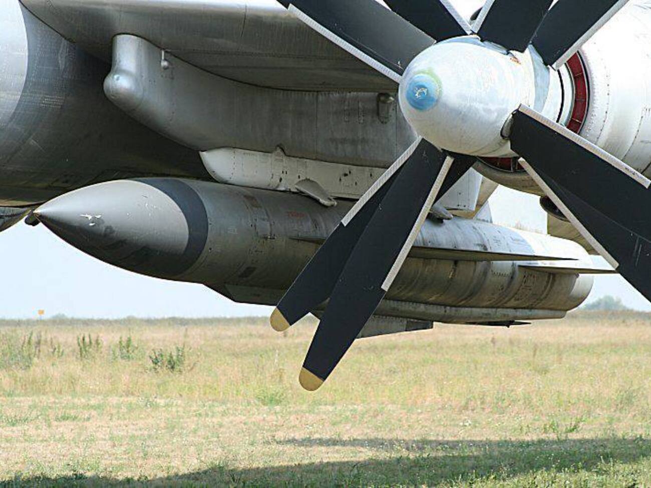 Вибухи в Запоріжжі 5 квітня пролунали на тлі попереджень про ймовірну атаку ракетами Х-22