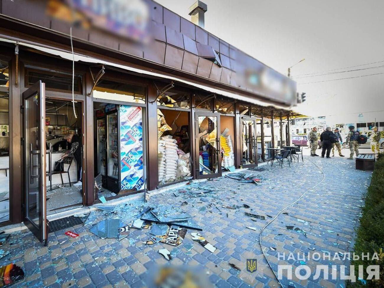 Нацполіція показала наслідки п'яти прильотів по Запоріжжю