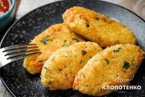 Котлети обсмажують до золотистої скоринки