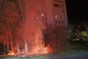 В Харькове повреждены многоэтажки, АЗС, магазин
