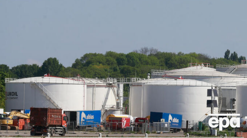 У Росії стався підрив трубопроводу, яким російська нафта надходить у порти Азовського моря