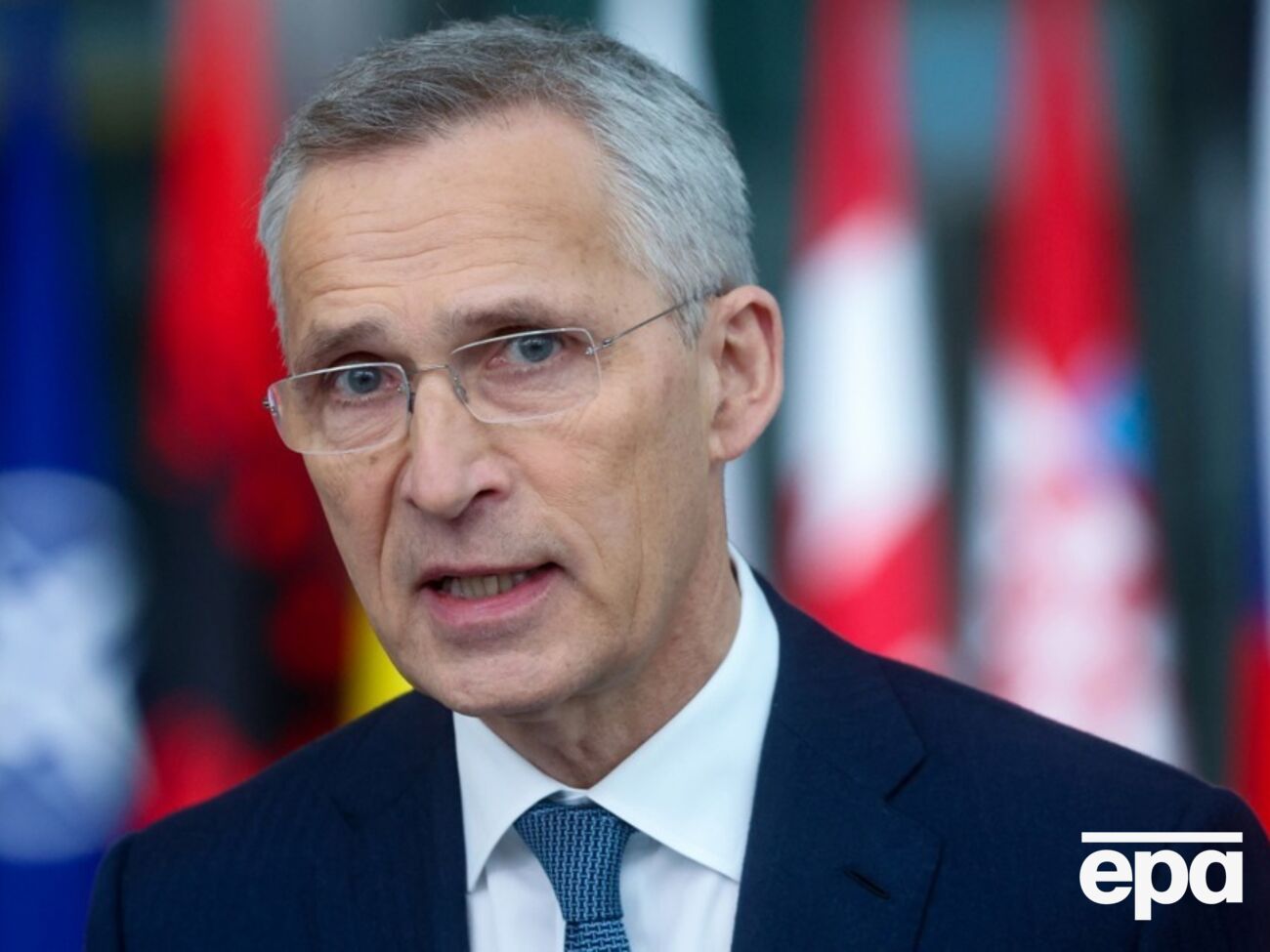 Столтенберг отметил, что не призывает Киев идти на уступки сейчас