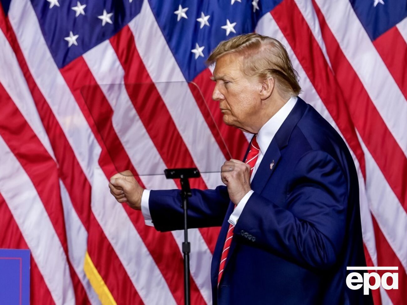 Несмотря на рекорд, предвыборный фонд Трампа вдвое меньше, чем у Байдена
