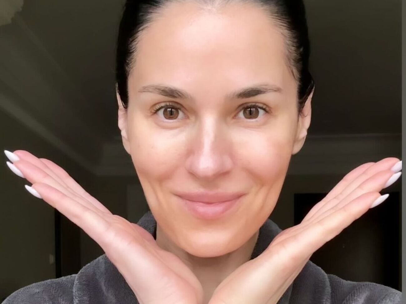 Єфросиніна прикрасила свій дім рослинами