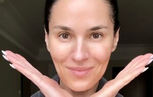 Єфросиніна прикрасила свій дім рослинами