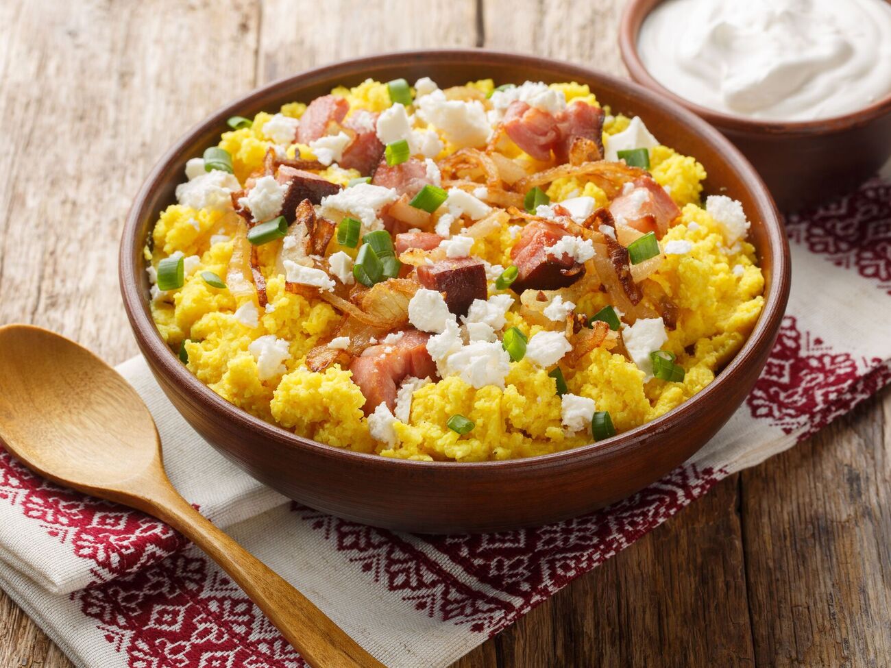 Ярославський порадив подавати банош на сніданок