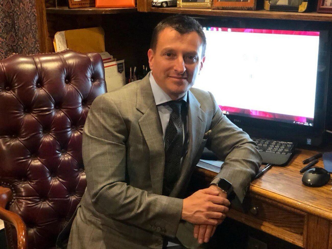 Одна з головних причин поведінки Джонсона – сильна опозиція щодо ідеї продовжувати допомогу Україні