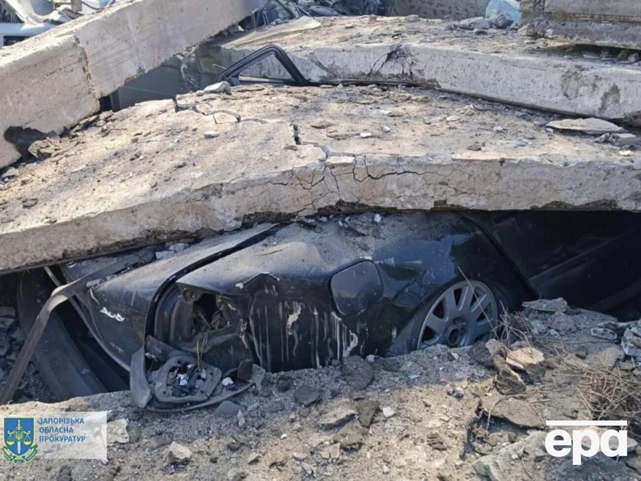 У Запоріжжі троє загиблих і восьмеро постраждалих, заявив Федоров. Зруйновано промислове підприємство
