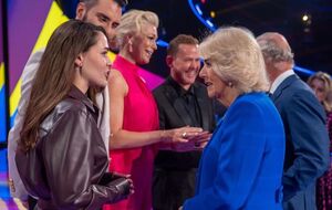 Санина встретилась с королем Великобритании Чарльзом III и его женой Камиллой 26 апреля 2023 года