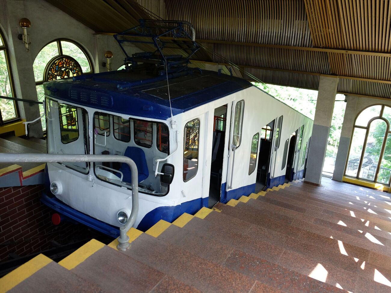 Задержанному по делу о гибели подростка на станции фуникулера сообщили о подозрении