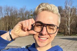 Melovin: Колю між брів обов'язково