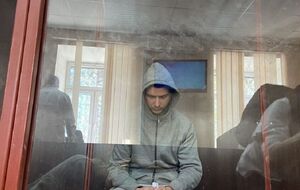 Подозреваемому выбирают меру пресечения