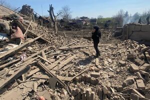Російські загарбники щодня обстрілюють Донецьку область
