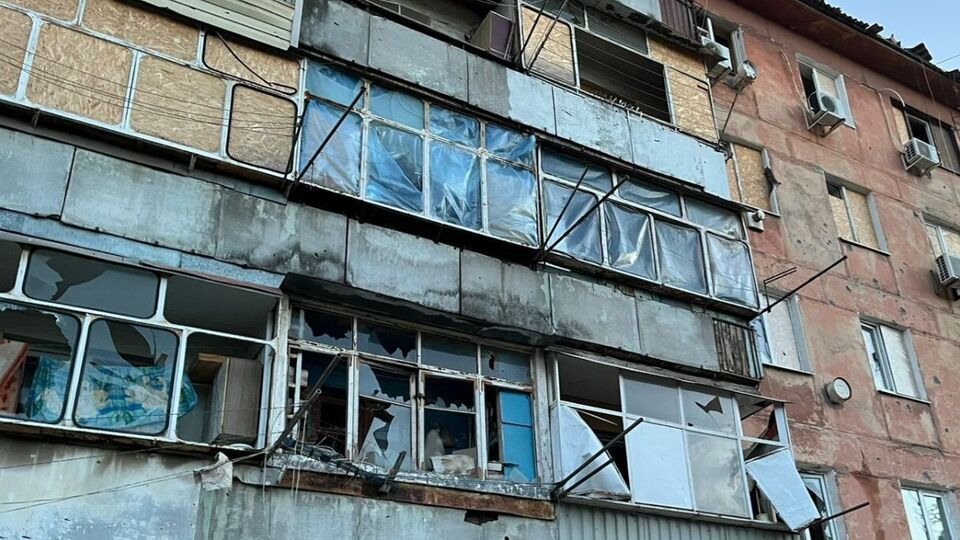 Унаслідок обстрілу пошкоджено сім багатоповерхівок і двоповерховий будинок