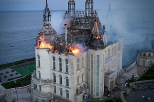За інформацією Офісу генпрокурора, удару по Одесі завдали балістичною ракетою "Іскандер" з касетним боєзарядом