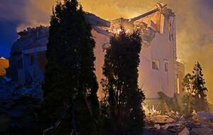 По данным Терехова, из трех загоревшихся домов два полностью разрушены