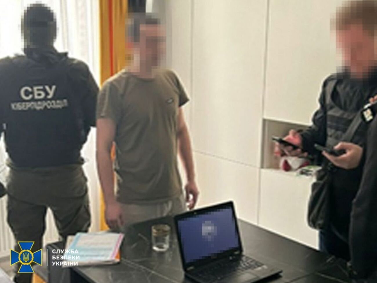 Фигуранты подозреваются в препятствовании законной деятельности ВСУ