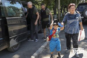 В Волчанске, по предварительным данным, осталось около 3 тыс. человек