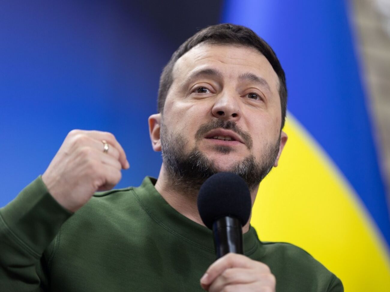 Украина ждет всех, кто заинтересован в стабильности мира, на саммите в Швейцарии, подчеркнул Зеленский