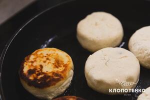 Сырники получатся аккуратными, как в ресторане
