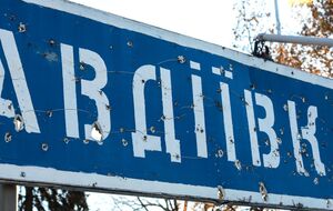 В Авдеевке сейчас происходит мародерство, оккупанты разворовывают коксохимический завод, отметил начальник МВА