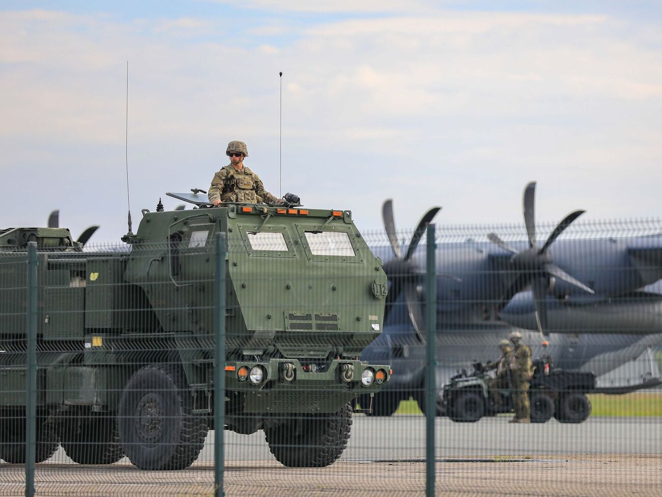 HIMARS надійдуть в Україну із запасів армії США