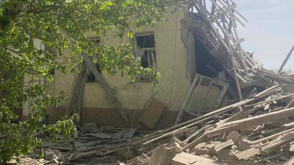 Одна з керованих авіаційних бомб загарбників влучила у приватний будинок