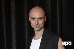 Dons: Ронни живет с моей мамой. Он прекрасный, и мы счастливы, что он с нами