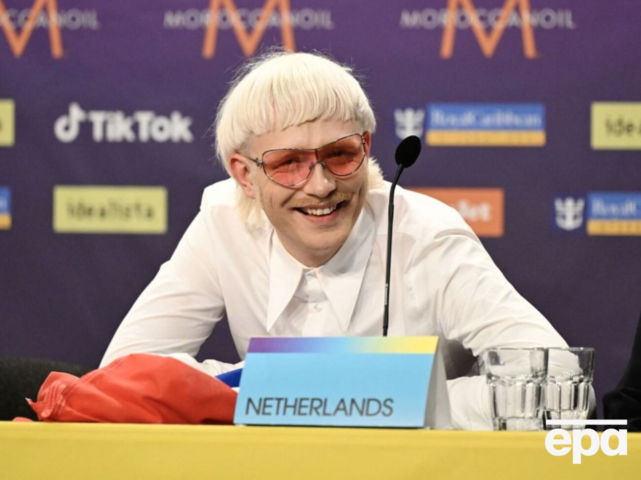 Сам Кляйн пока что не комментировал ситуацию