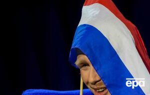 По словам нидерландского вещателя, Кляйн не хотел, чтобы его снимали после выступления