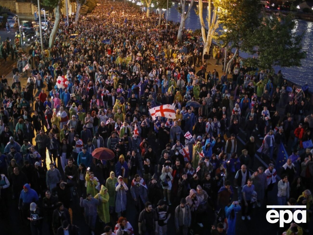 Митинг в Тбилиси назвали самым массовым в современной истории Грузии