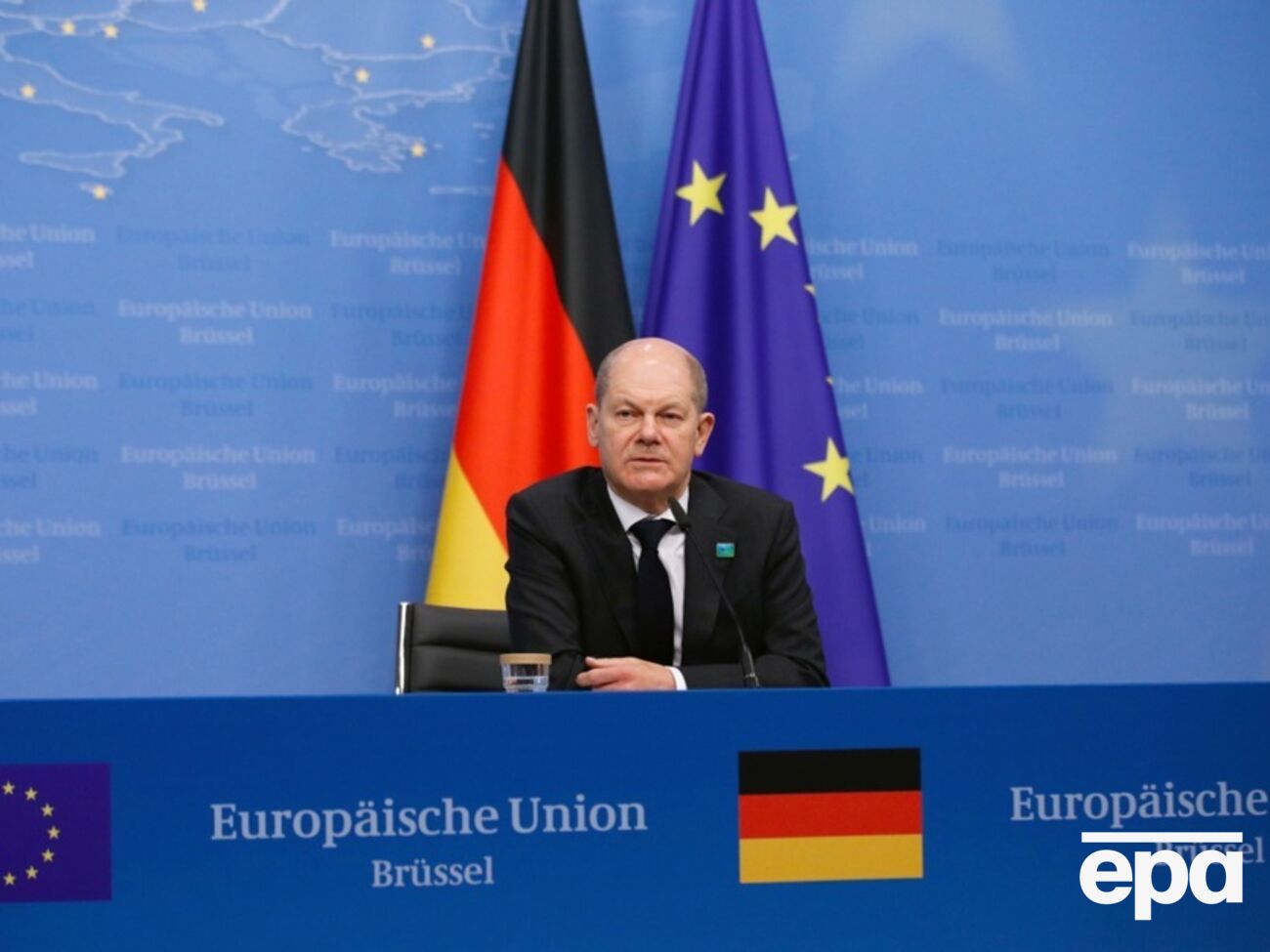 Шольц заверил украинцев, которые уже нашли работу в Германии, что их положению в стране ничего не угрожает при наличии оформленного вида на жительство