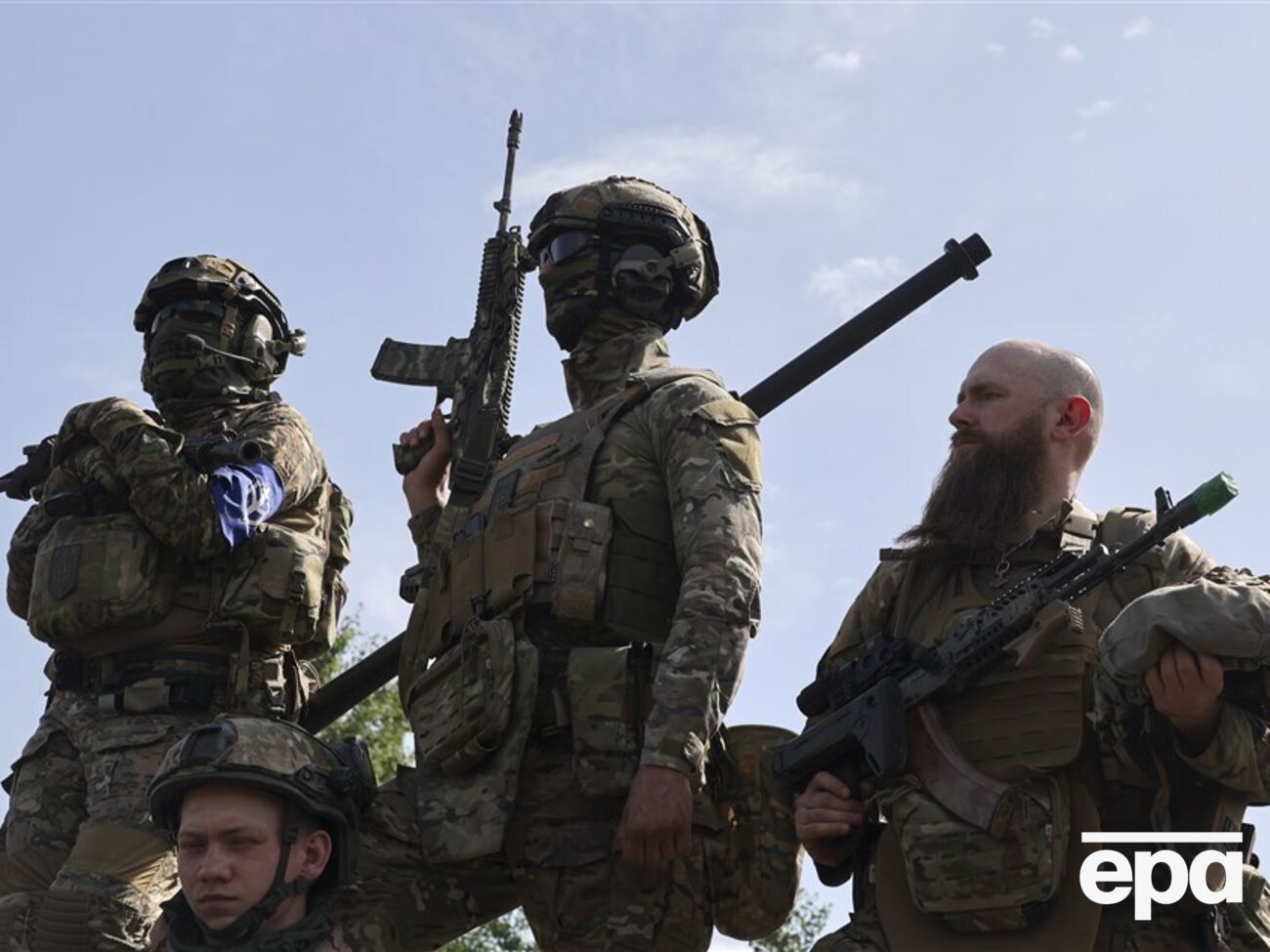Російські добровольці пропонують російським військовим долучатися до них