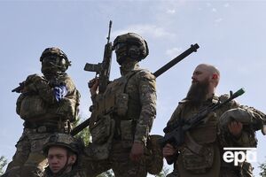 Российские добровольцы предлагают российским военным присоединяться к ним