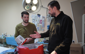 У пресслужбі Фонду підкреслили, що гуманітарну місію "Надії" та Фонду Дениса Парамонова підтримує низка партнерів