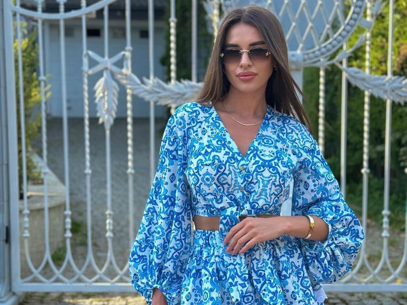 Реус показала семейный снимок