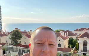 Надеюсь, Зеленский объяснит Трампу, что не стоит угрожать нам прекращением помощи. Премьер Израиля в 1982-м уже объяснял Байдену, почему это не сработает