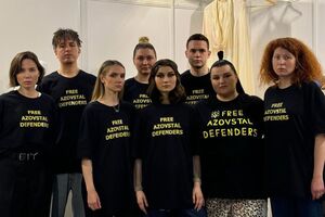 alyona alyona: Аполитический прессинг был очень большой. Не дай бог, какой-то призыв