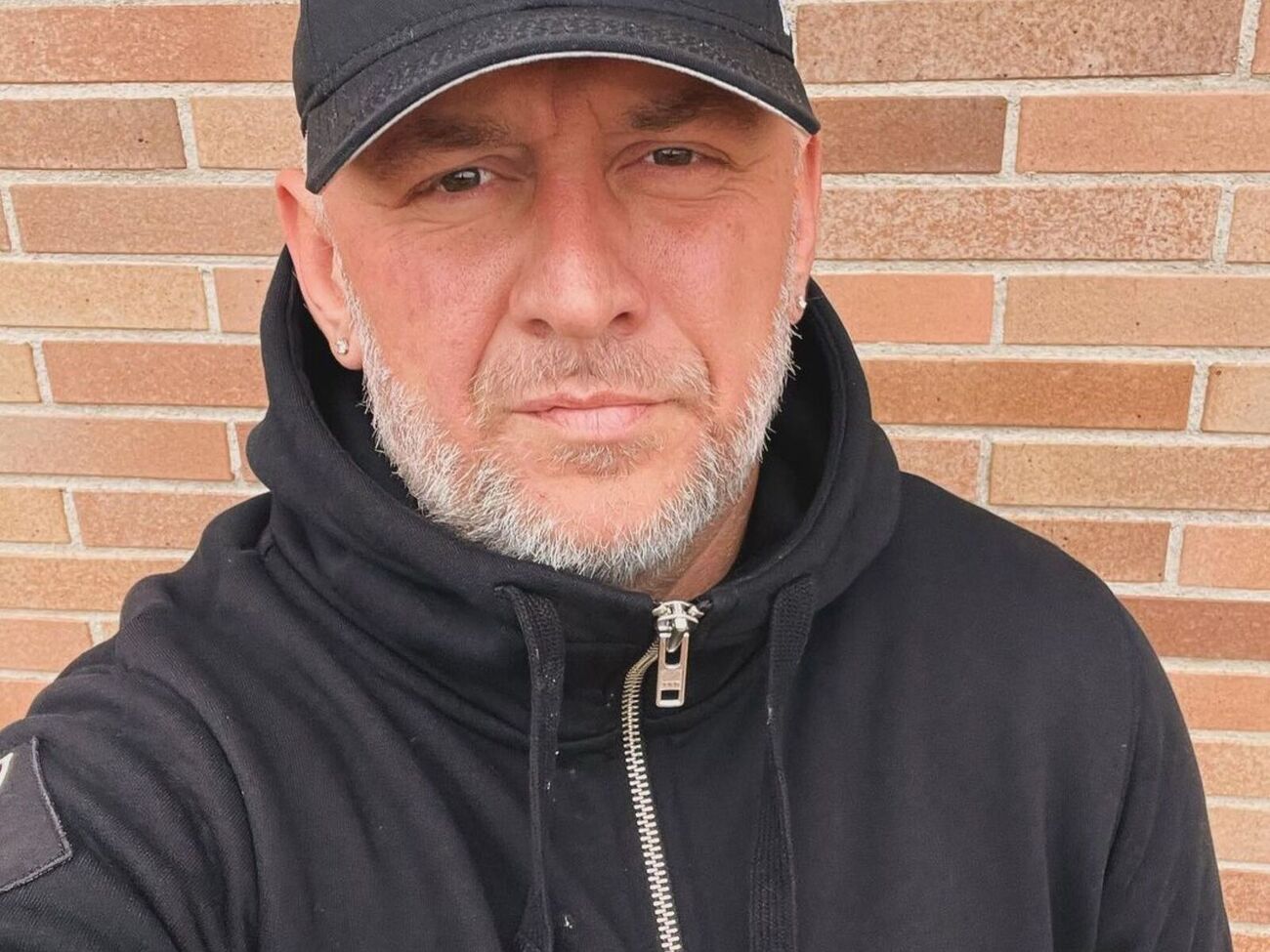 Позитив неодноразово критикував Потапа за його позицію