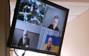 Арсений и двое его адвокатов принимали участие в заседании суда по видеосвязи