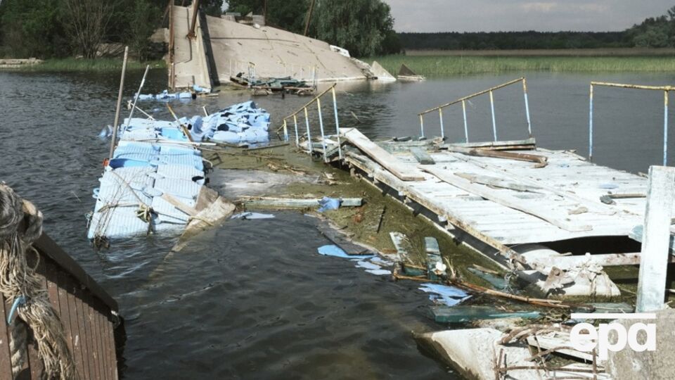 Армія РФ, схоже, надає пріоритет швидкому створенню "буферної зони" уздовж кордону, а не умов для глибшого проникнення в північну частину Харківської області