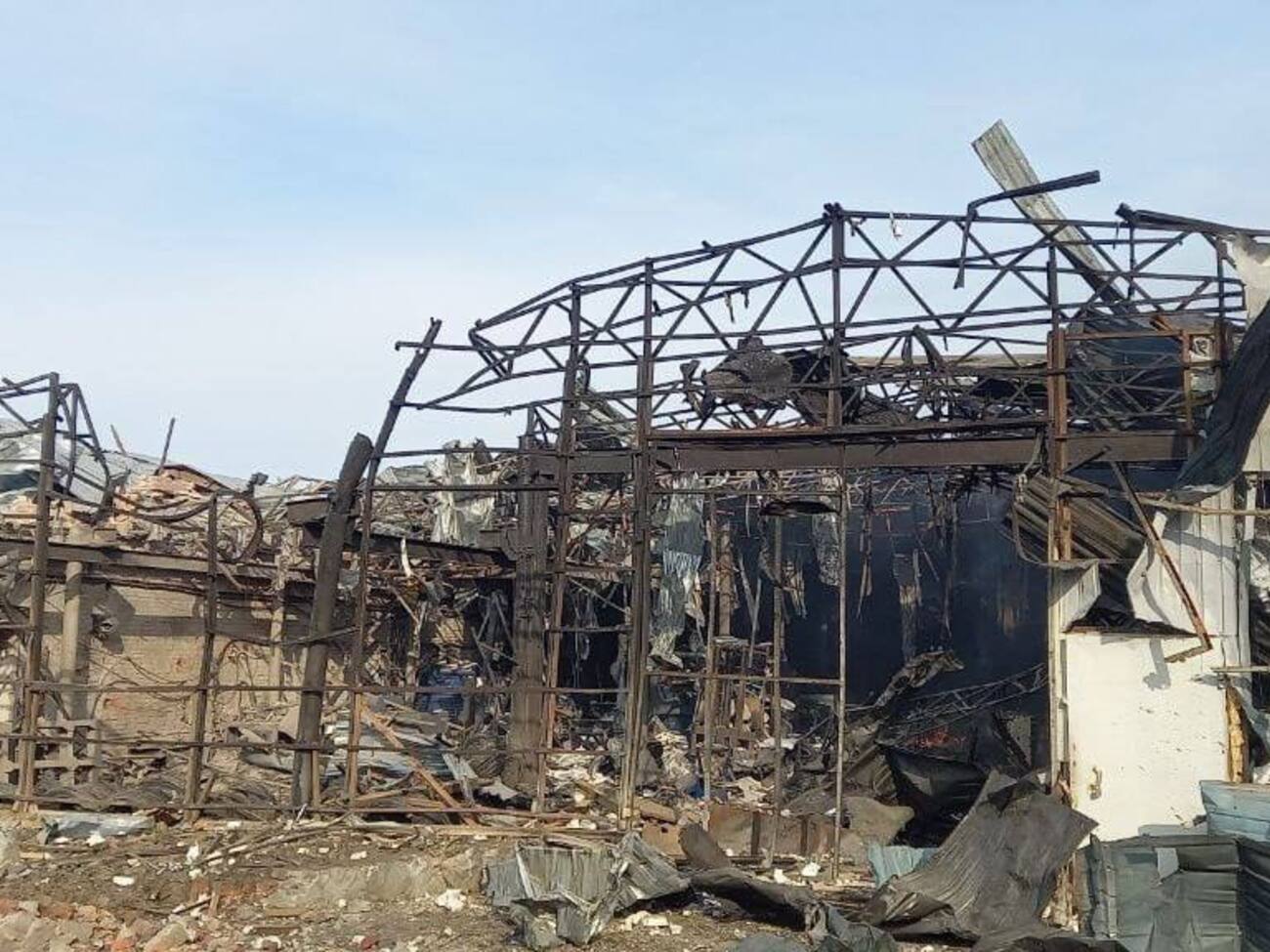 Загалом за добу під артилерійські й мінометні обстріли загарбників потрапило понад 30 населених пунктів Харківської області