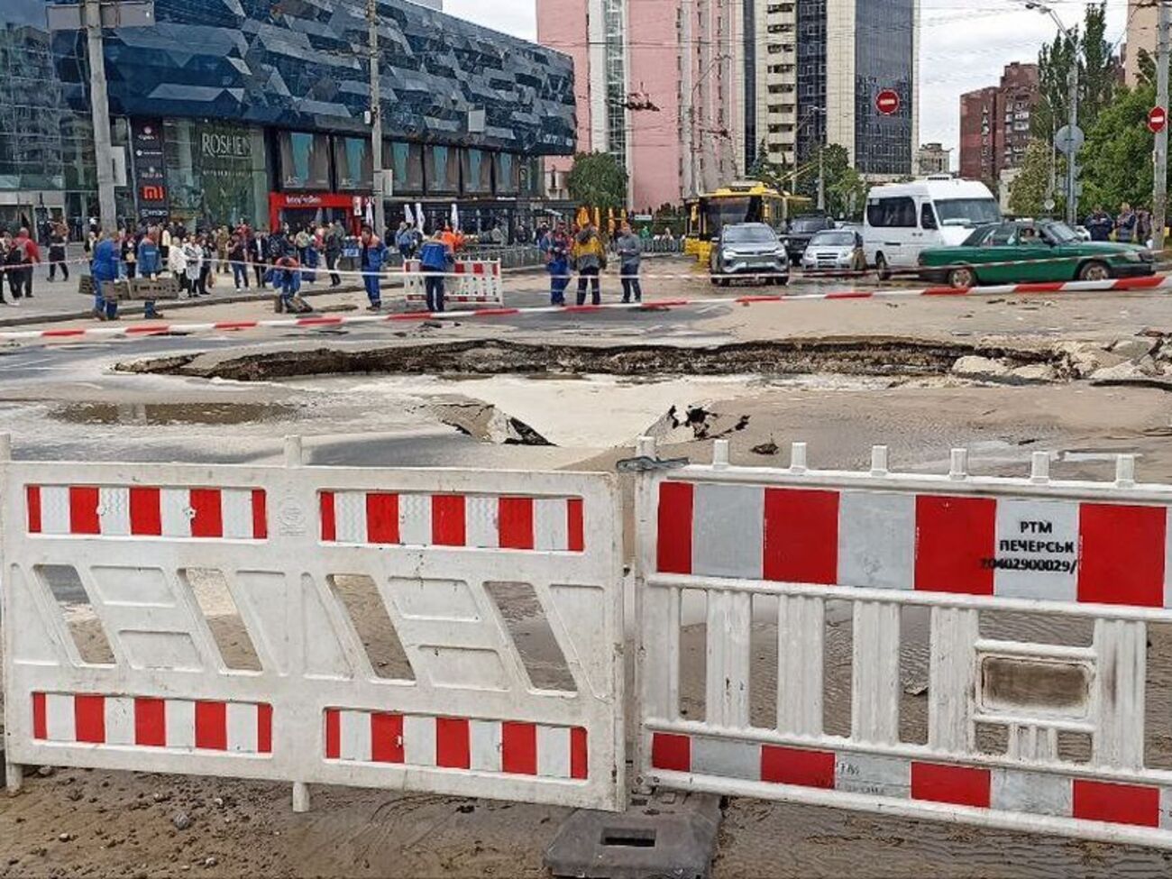 Потоп случился из-за гидравлических испытаний