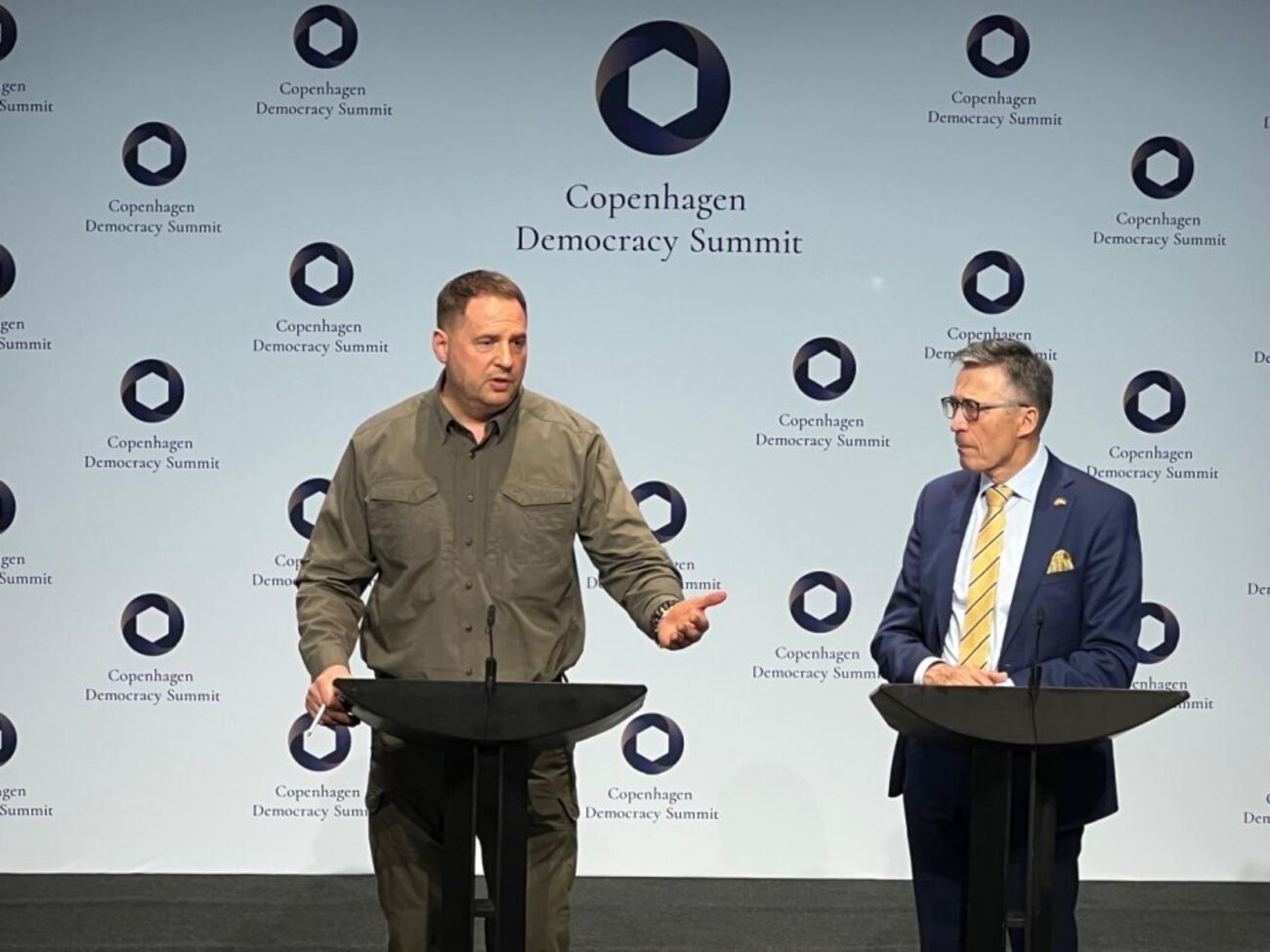 Звіт групи Єрмака – Расмуссена "буде в усіх, хто ухвалює рішення в Альянсі", підкреслив президент