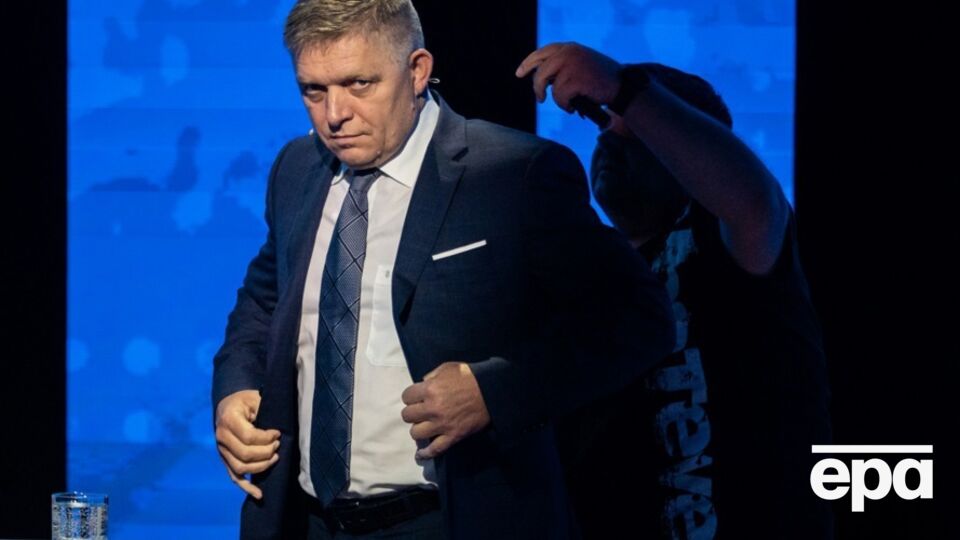 Фицо, по данным СМИ, получил несколько ранений, в том числе в живот