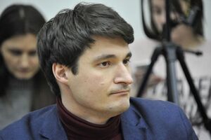 Китай, избегая санкций, заблокировал более 80% платежей из России. На встрече с Путиным Си попытается "договориться посередине"