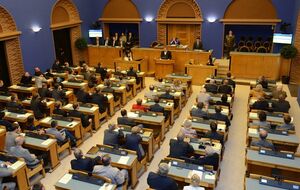 Эстонские депутаты проголосовали за закон, касающийся российских активов