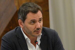 Лоббируем приглашение Украины в НАТО на следующем саммите. Самоуверенно? Не открывают тому, кто не стучит