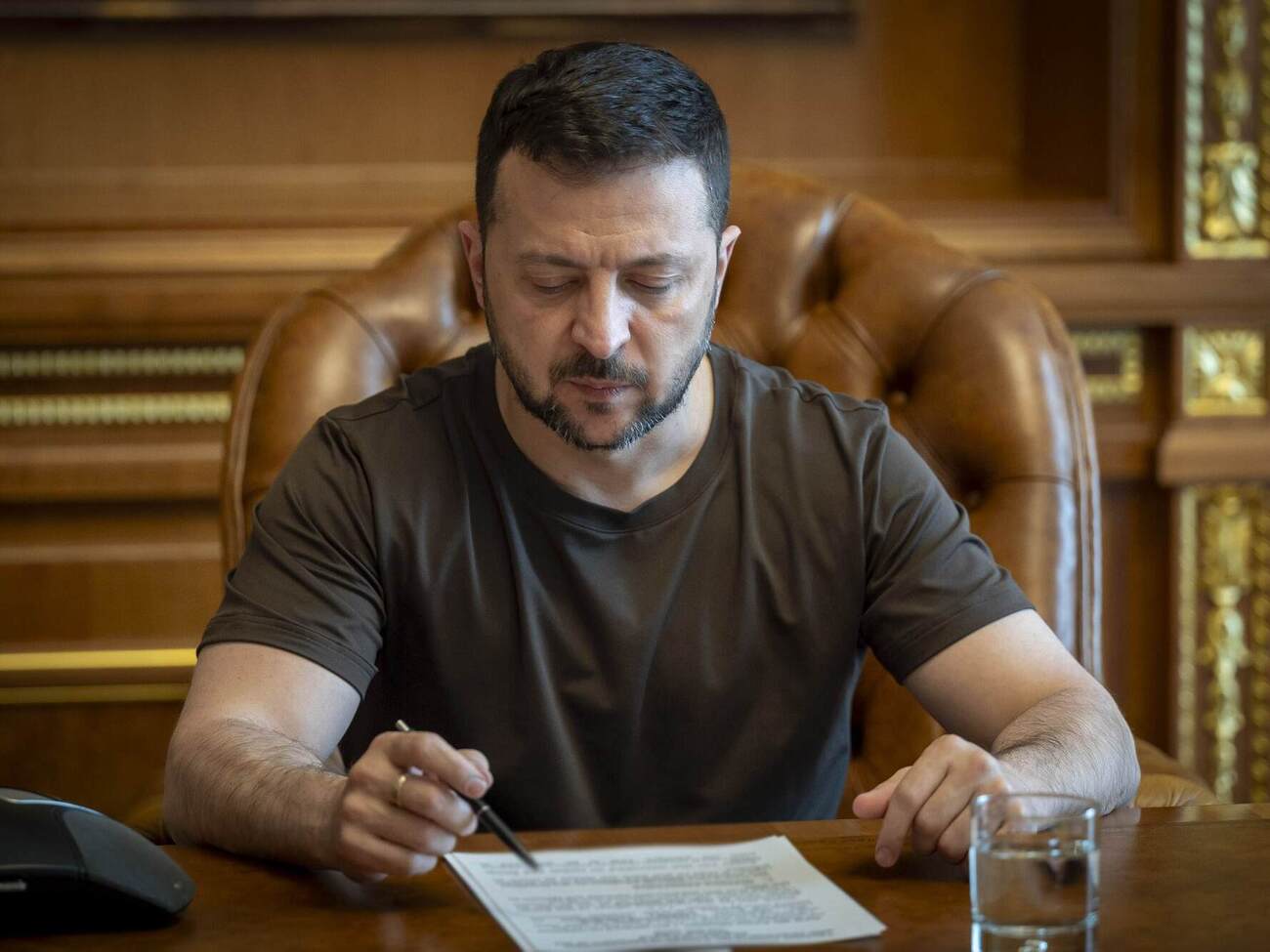 По итогам разговора Зеленский и Туск поручили командам безотлагательно начать работу над текстом двустороннего соглашения о безопасности